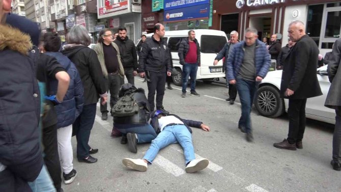 Motosiklet Kazasında Sürücü Metrelerce Sürüklendi