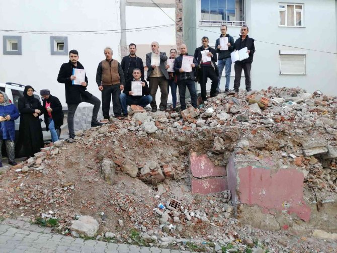 Evleri Kamulaştırılan Bina Sakinlerinin Eşdeğer Fiyat Talebi