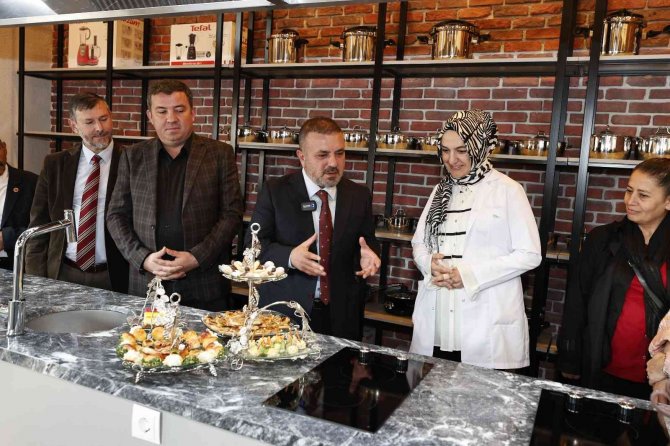 Sincan Belediye Başkanı Ercan Gastro Akademi’nin Açılışını Yaptı