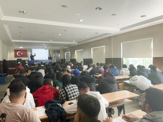 Geyve Myo’da İletişim Ve Cv Odaklı Kariyer Eğitimi