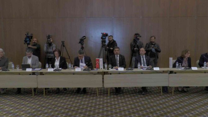 Tüsi̇ad Başkanı Turan: “Jeostratejik Rekabette En Çok Etkilenen Bölge Ab Oldu”
