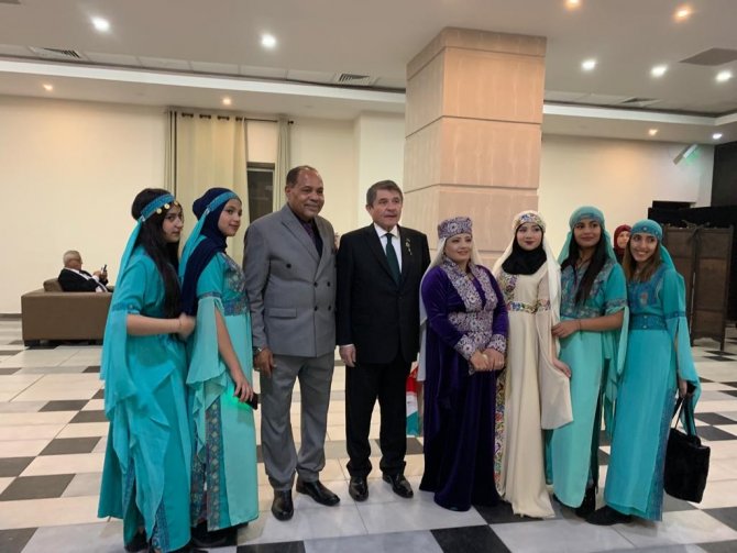 Eski Ak Parti Milletvekili Tanrıverdi, Filistin’de Düzenlenen “Yılın Kişisi” Ödülünde Jüri Üyesi Seçildi