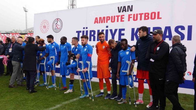 Ampute Futbol Türkiye Kupası’nın Sahibi Şahinbey Belediyesi Gençlik Ve Spor Kulübü Oldu
