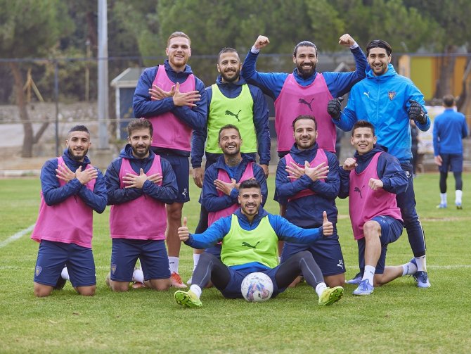 Bucaspor 1928’den Neşeli Antrenman