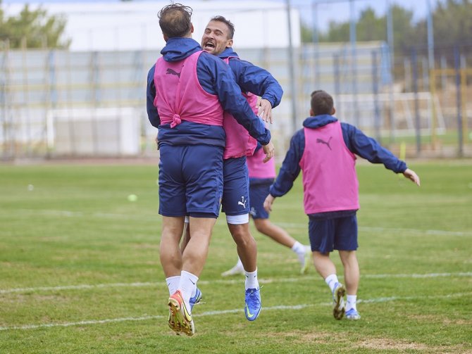 Bucaspor 1928’den Neşeli Antrenman