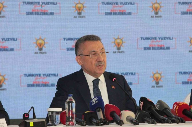 Cumhurbaşkanı Yardımcısı Oktay: "6’sını Da, 7’sini De Toplasanız Recep Tayyip Erdoğan’ın Zekatı Bile Etmez"