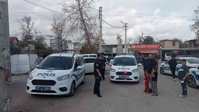 Karı Kocanın Kavgasına Aileler De Katılınca Ortalık Karıştı