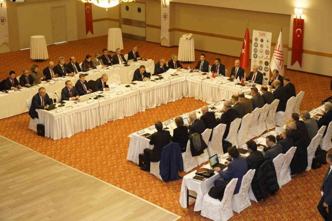 Araştırma Üniversiteleri Elazığ’da Bir Araya Geldi
