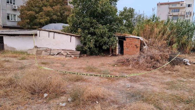 7 Çocuk Annesi 68 Yaşındaki Kadın Asılı Halde Bulundu