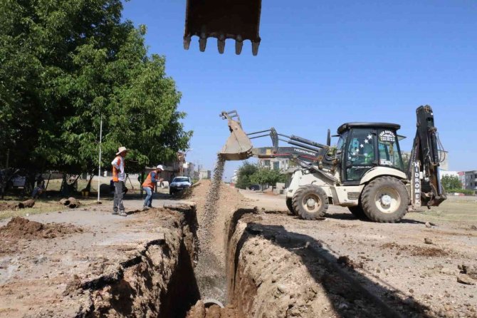 Batman’da 10 Ayda 97 Bin 93 Metre Hat Döşendi