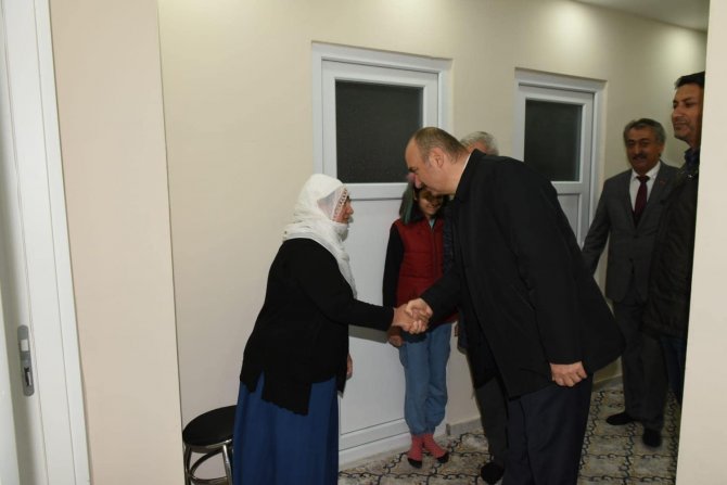 Batman Valisi Canalp, Sason’da Şehit Faim Bozkurt’un Ailesiyle Bir Araya Geldi