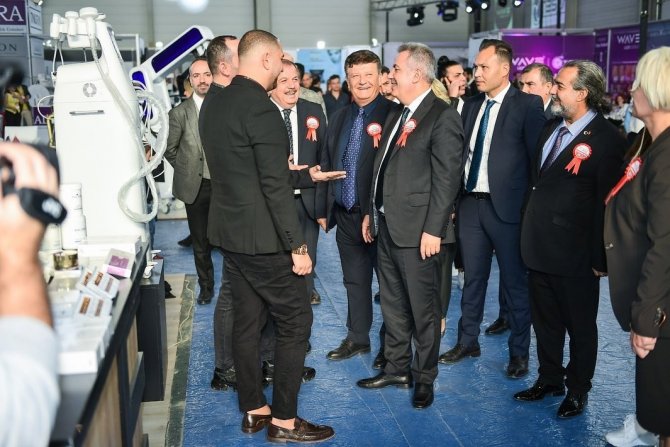 Adana Kuaför Estetik Kozmetik Güzellik Fuarı Açıldı