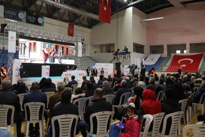 Bingöl’de ’İ̇lk Evim İ̇lk İ̇ş Yerim’ Projesinde Kuralar Çekildi, İsmi Çıkanlar Büyük Sevinç Yaşadı