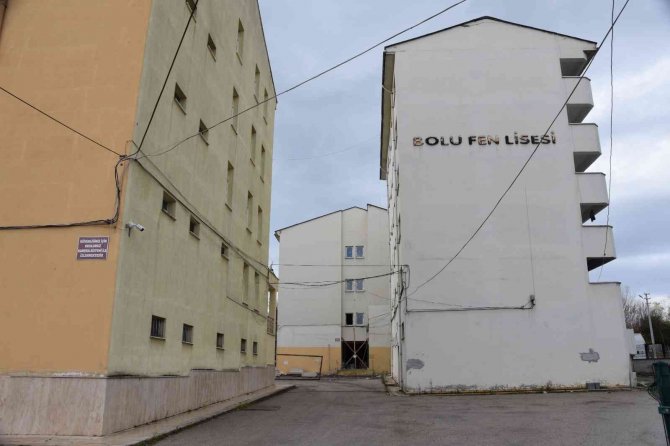 Bolu Fen Lisesi Tadilat Çalışmaları Durduruldu