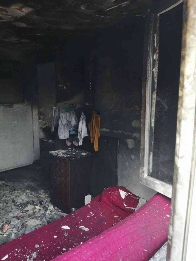 Karacabey’de Korkutan Yangın: 3 Çocuk Yaralandı