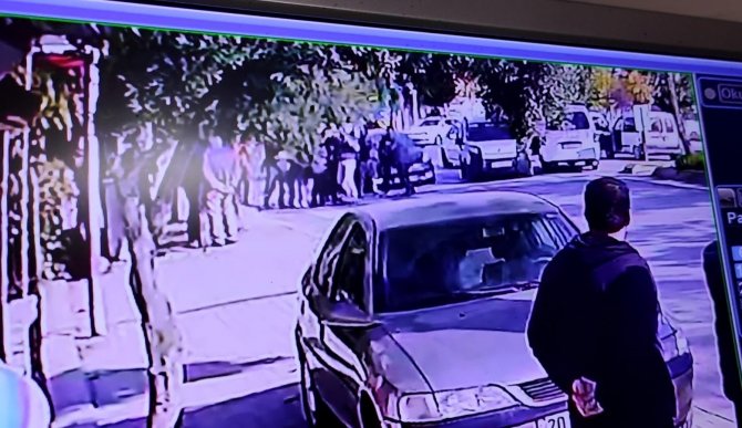 Kaza Sonrası Caddeyi Boks Ringine Çevirdiler