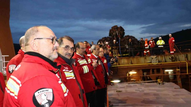 Bakan Dönmez Karadeniz Gazı Müjdesi