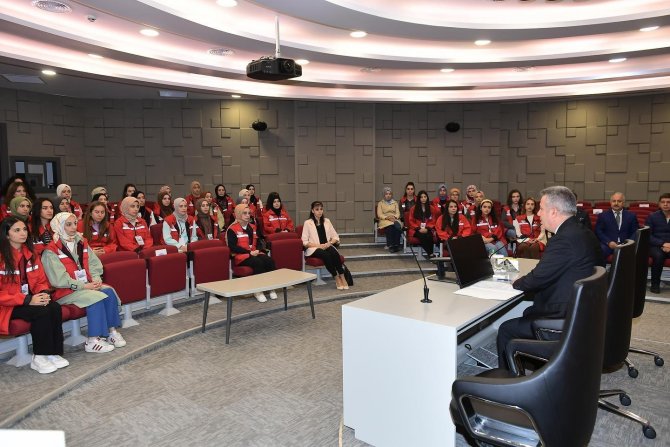 “Damla Gönüllülük Hareketi” Katılımcıları Adana’da