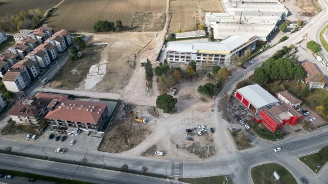 İ̇negöl’ün Batı Girişi Yeni Düzenlemeyle Daha Güvenli Hâle Geliyor