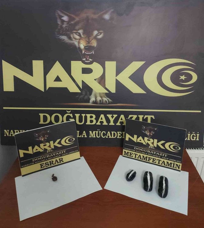 İ̇ranlı Şüphelinin Midesinden 130 Gram Uyuşturucu Çıktı