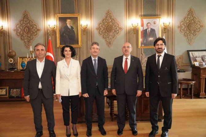 Öğretmenlere Lisanüstü Eğitim Desteği