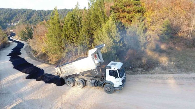Karabük’te Köyler Konforlu Yola Kavuşuyor