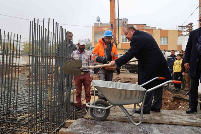 İ̇hlas Camii’nin Temeli Yeniden Atıldı