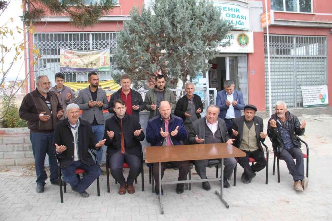 Konya’da Yağmur İçin Eller Semaya Kalktı