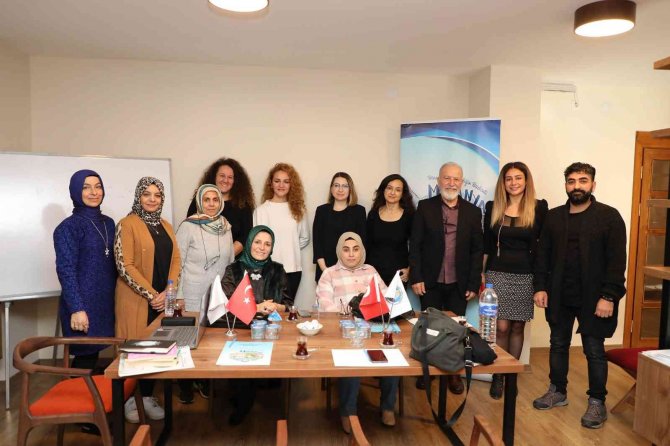 Sesli Kütüphane Gönüllülerine Seslendirme Eğitimi Başladı