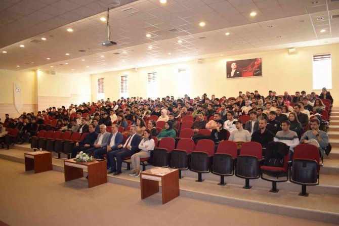 Öğrenciler Geleceğe Hazırlanıyor