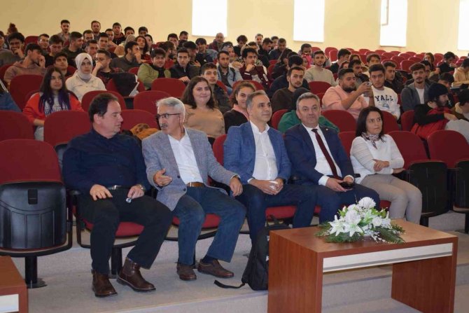 Öğrenciler Geleceğe Hazırlanıyor