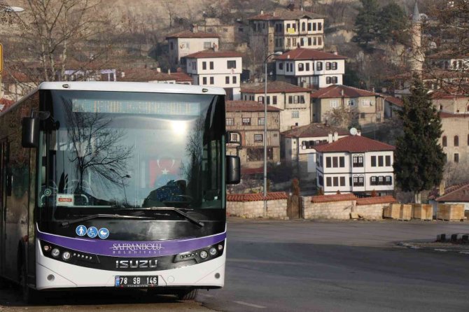 Safranbolu’da Halk Otobüsü Sayısı 9’a Çıkarıldı