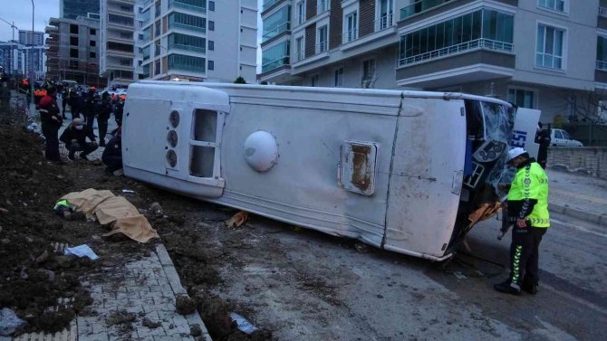 2 Kişinin Öldüğü İşçi Servisi Kazasında Sürücüye 4 Yıl 2 Ay Hapis