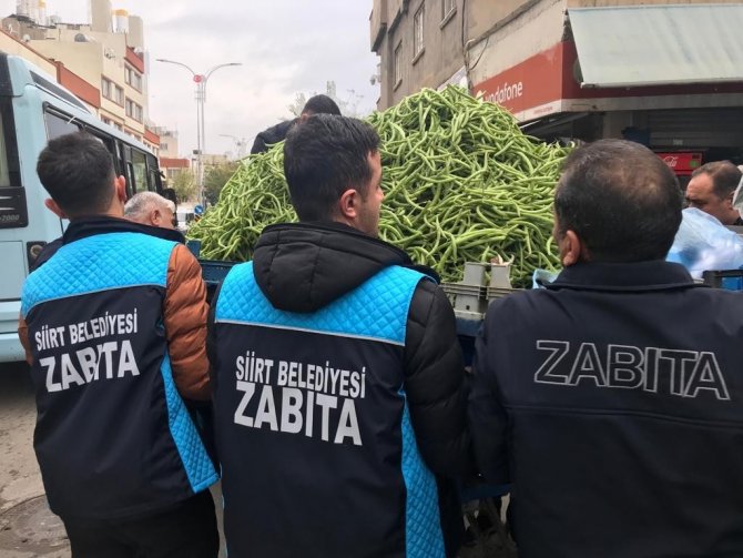 Siirt Belediyesi Seyyar Satıcılarla Mücadele Başlattı