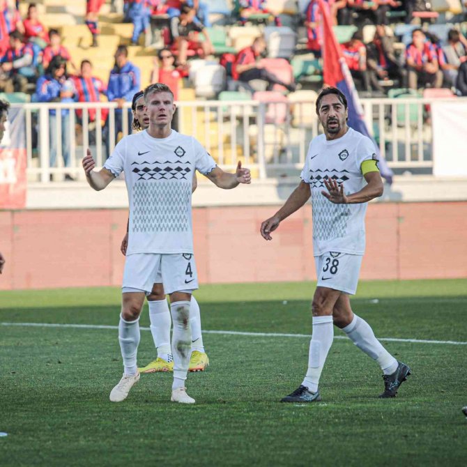 41 Yaşındaki İ̇brahim Öztürk, Altay’ı Sırtlıyor