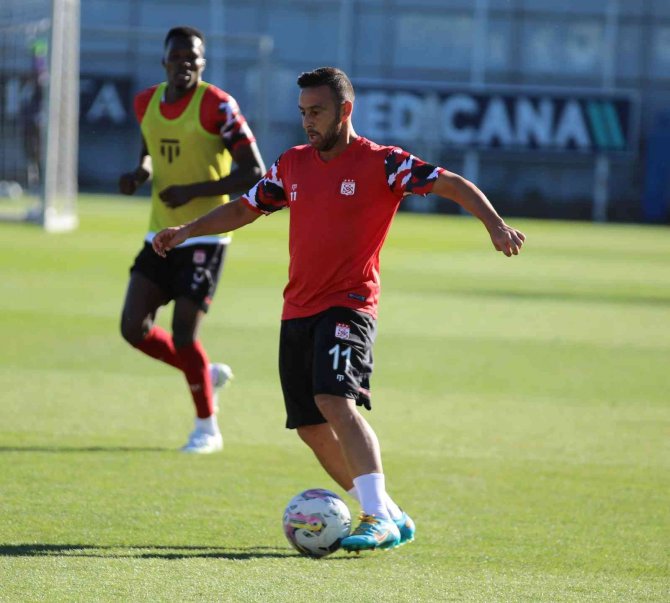 Sivasspor’da Gol Yükü Dia Saba’da