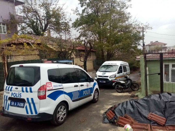Kalasları Doğrarken İki Parmağını Spiral Makinesine Kaptırdı