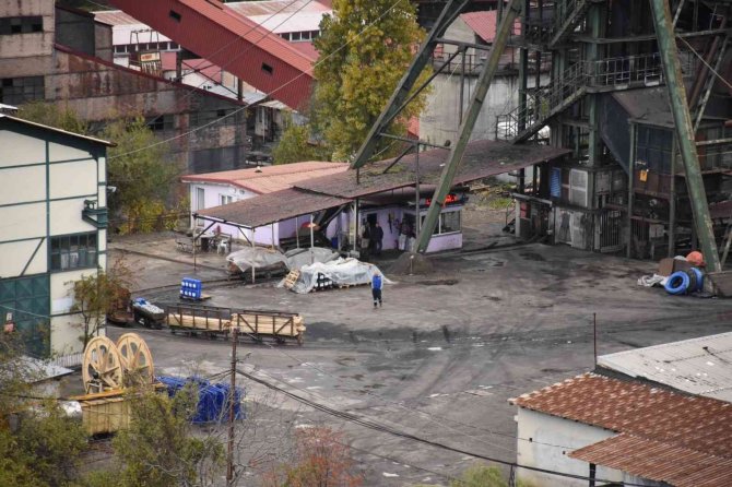Maden Ocağındaki Yangına Karşı 4. Baraj İnşa Ediliyor