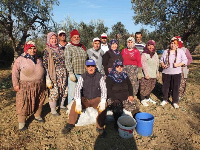 Kadın İşçiler Eşit Ücret İstiyor