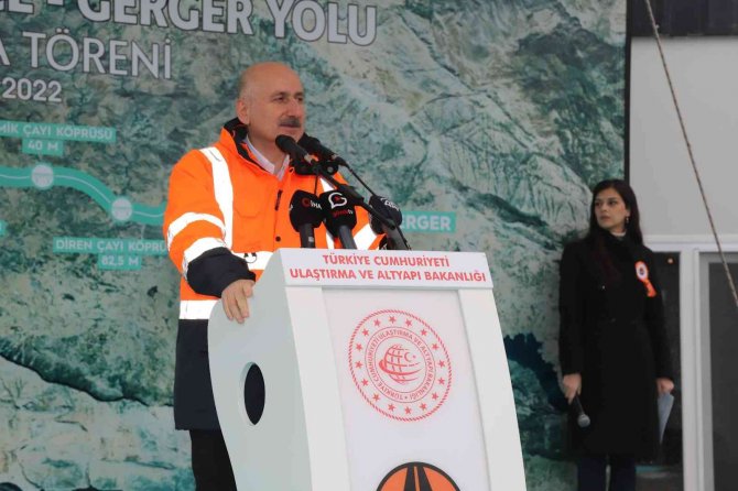 Narince- Gerger Karayolunun Temeli Atıldı