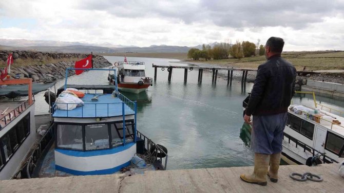 Van Gölü’nde Balıkçı Limanlarına Yeni Dokunuş