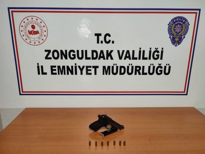 Kdz. Ereğli’de 3 Ayrı Operasyonda Uyuşturucu Ve Silah Yakalandı