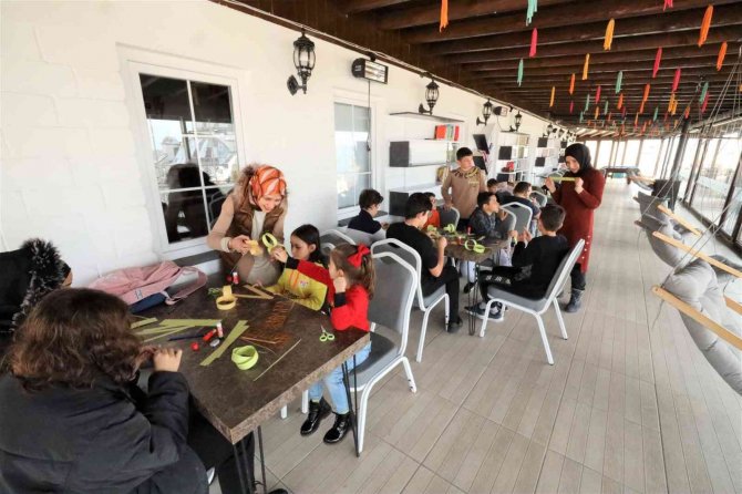 Çocuklar Ara Tatilde Hem Eğlendi Hem Öğrendi