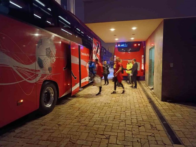 A Milli Takım Yola Çıktı