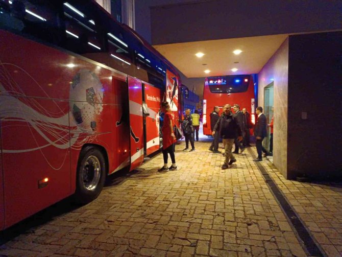 A Milli Takım Yola Çıktı