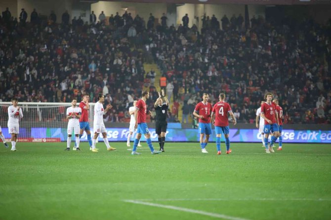 Hazırlık Maçı: Türkiye: 0 - Çekya: 0 (Maç Devam Ediyor)