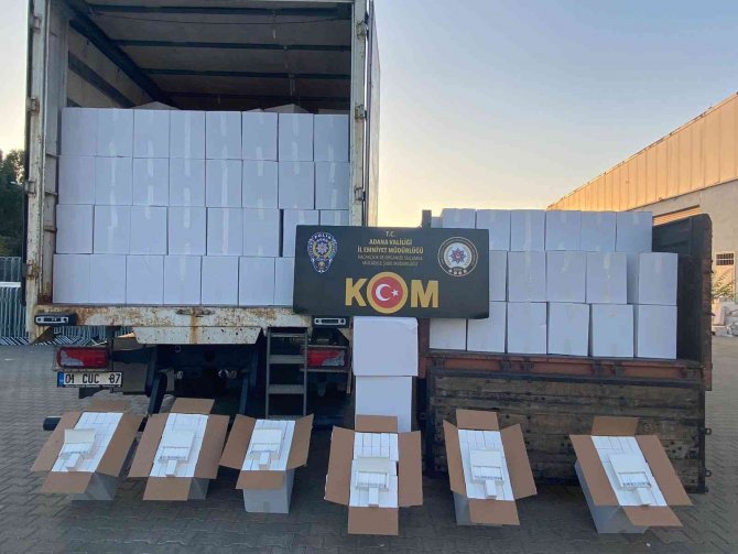 Adana’da 41 Milyon Kaçak Makaron Ele Geçirildi