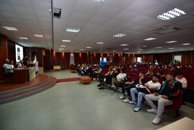 Adü’de Hayvan Hakları İle İlgili Panel Düzenlendi
