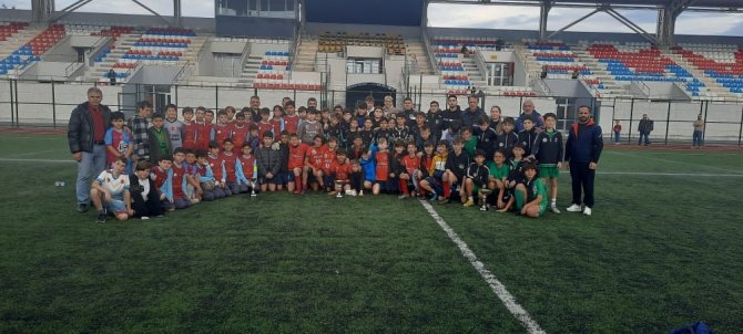 Akyazı’da Futbol Turnuvası Düzenlendi