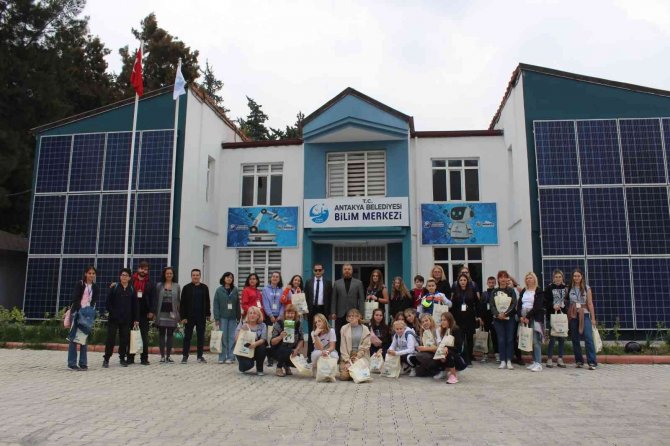 Antakya Bilim Merkezi, Erasmuslu Öğrencileri Misafir Etti